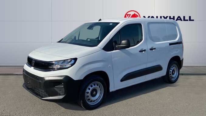 Vauxhall Combo Cargo Combo Diesel 1.5 Turbo D 100ps Prime Plus H1 Van - Image 9